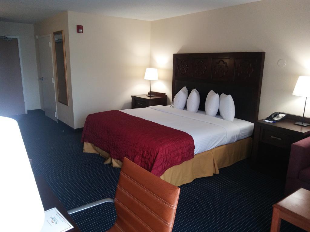 Garnet Inn And Suites Orlando Room photo