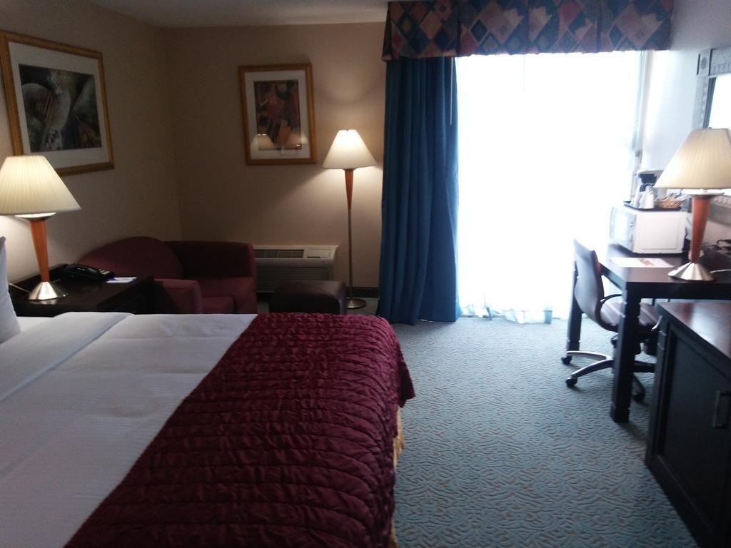 Garnet Inn And Suites Orlando Room photo